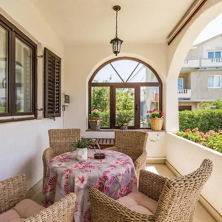 Casa vacanze Stunning In Banjol