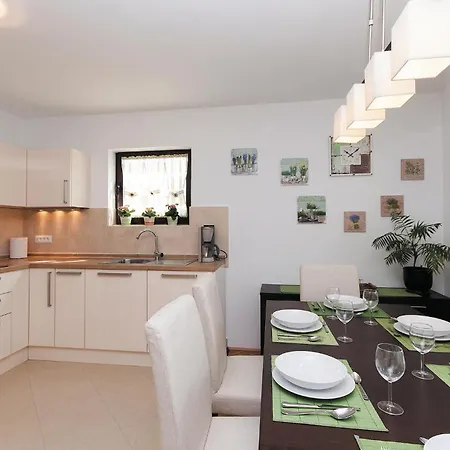 Holiday home Cozy Home In Banjol With Wifi